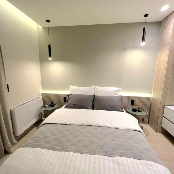 8 Blocks Apartments Alexandroupolis Buitenkant foto