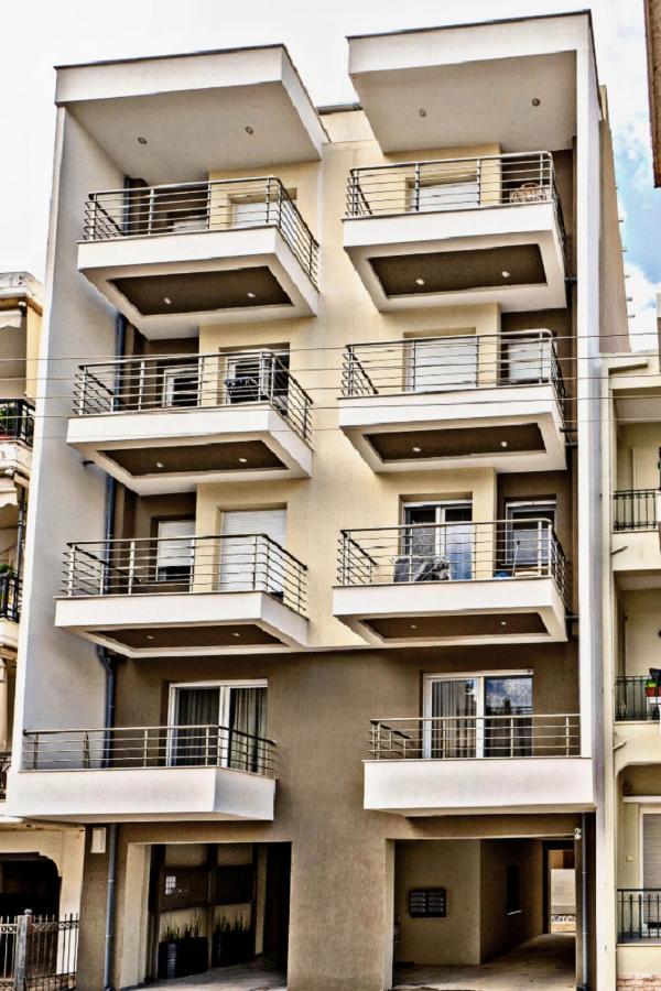 8 Blocks Apartments Alexandroupolis Buitenkant foto