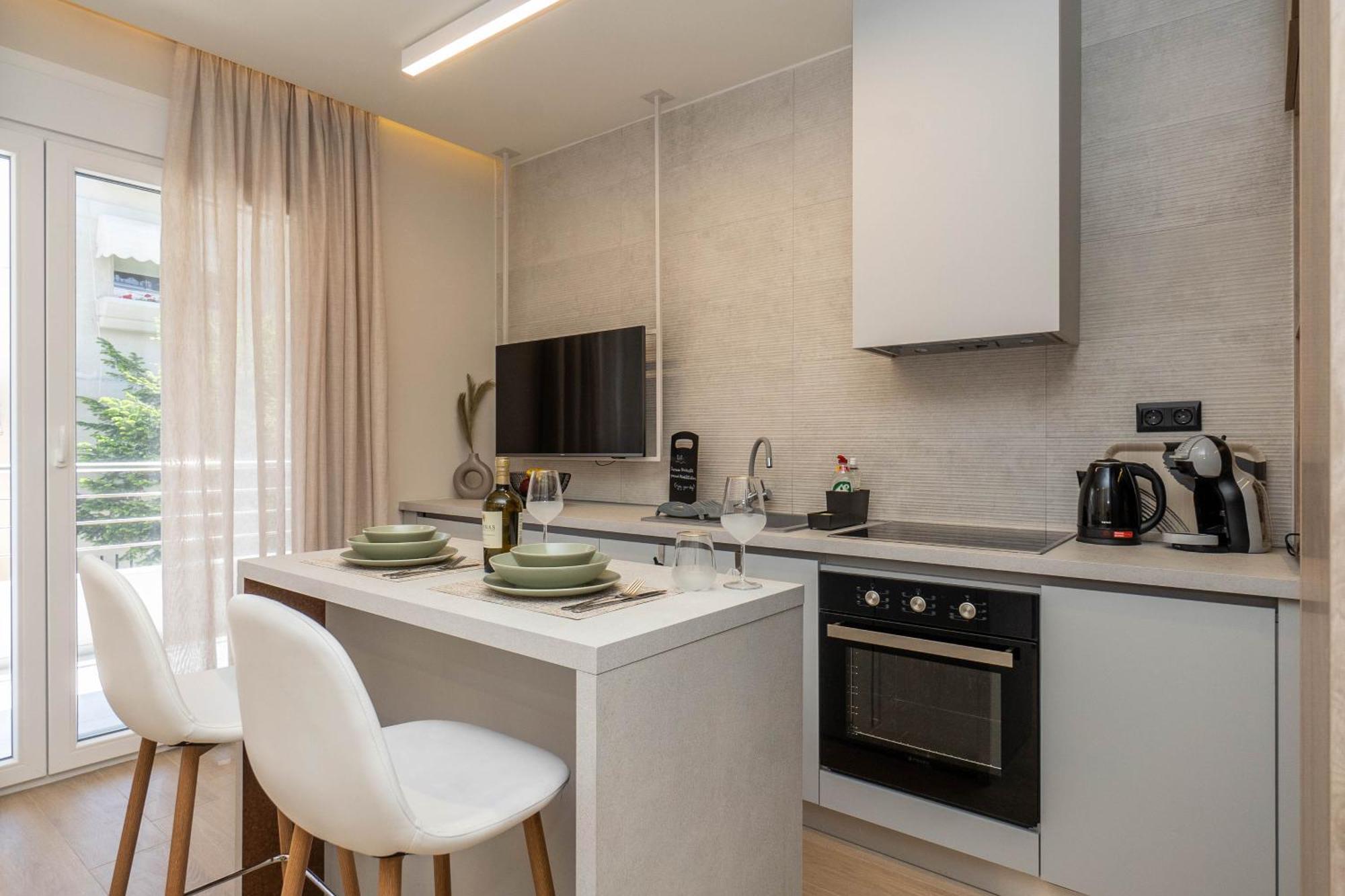 8 Blocks Apartments Alexandroupolis Buitenkant foto